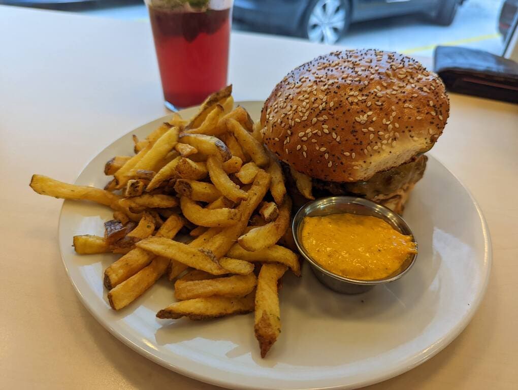 Roxor burger Bratislava Burgers.sk